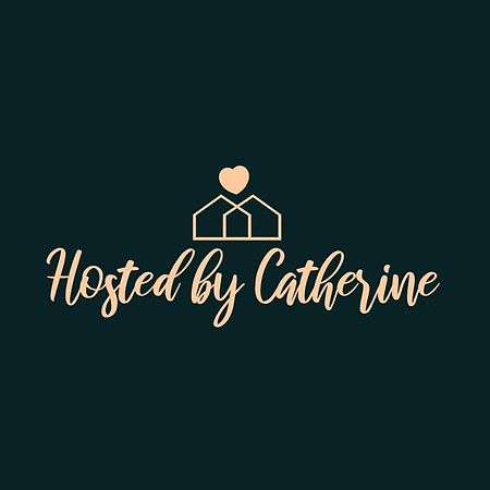 Stunning Luxury Cabin W Hot Tub And Fire Pit Holy Shiplap Is Perfect Romantic Couples Getaway Брокен-Боу Екстер'єр фото