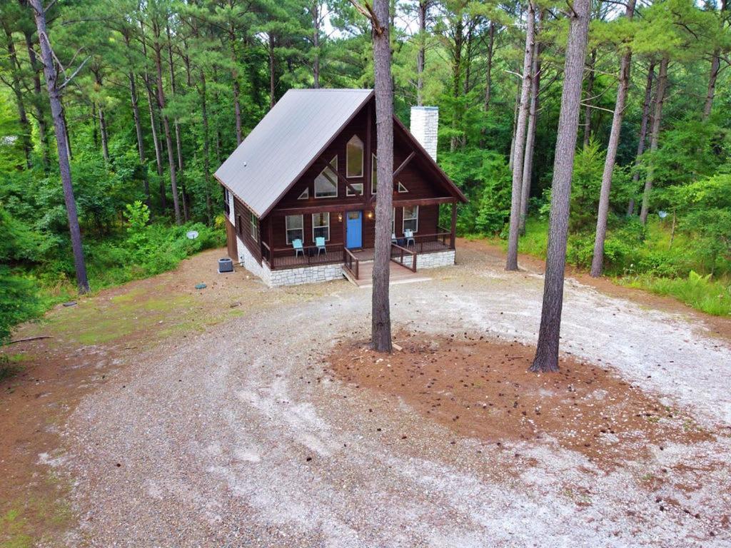Stunning Luxury Cabin W Hot Tub And Fire Pit Holy Shiplap Is Perfect Romantic Couples Getaway Брокен-Боу Екстер'єр фото